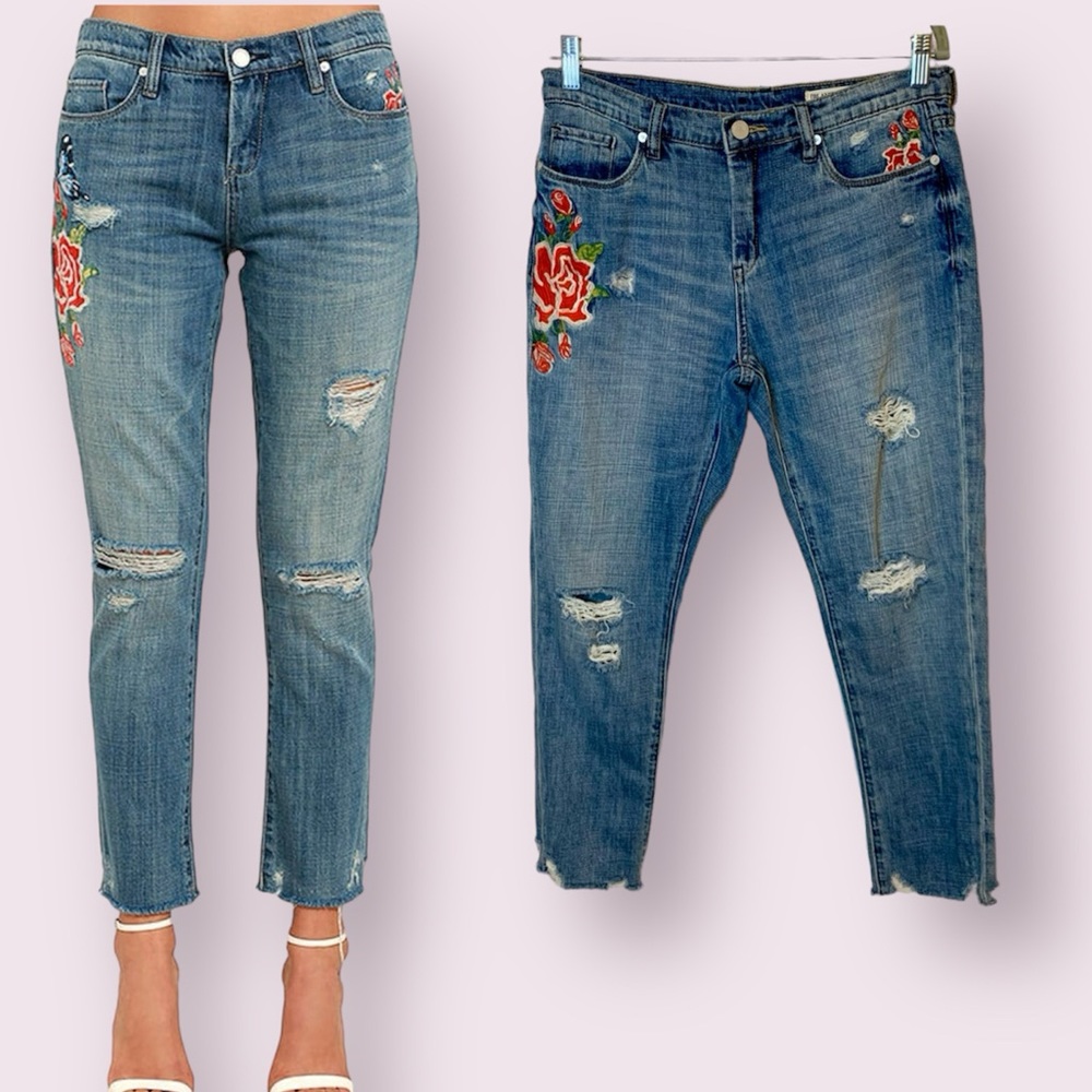 Blank NYC Crop Girlfriend Embroidered Jeans Distressed Denim Blue Size 28